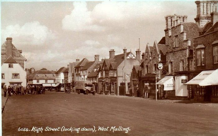 Old photograph of West Malling High Street